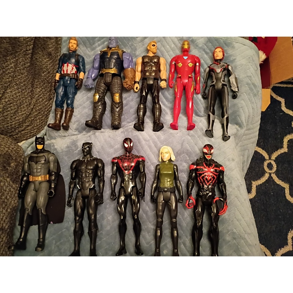 GUC 10 Pc Lot Of Action Figures, Marvel, Hasboro, Dc Comics, Mostly 12 Inch